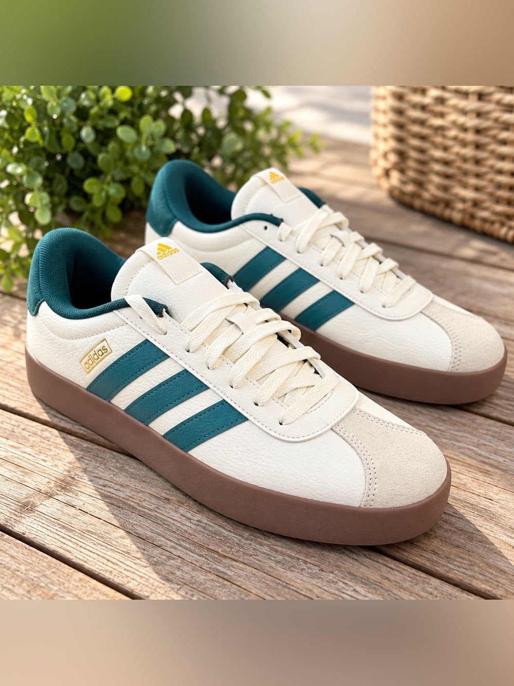 adidas VL Court 3.0 JR8635 Men’s 11.5 White Teal Gum NIB NWT